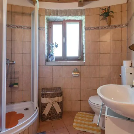 Σπίτι διακοπών Cozy In With Kitchen *